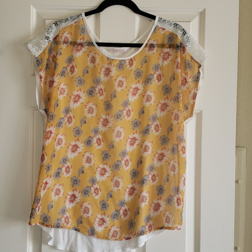 floral blouse
